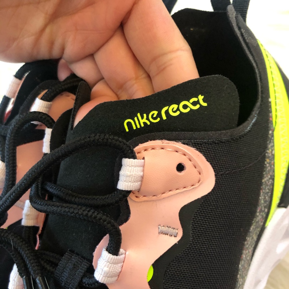 Nib Nike Women's React Element 55 Prm - image 6
